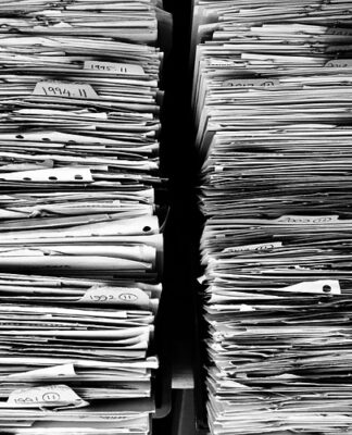 Czy na koncert można wejść z lornetka?