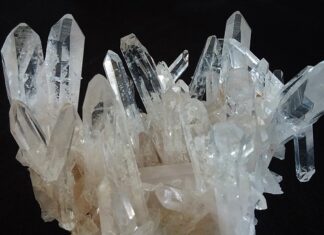 Jak długo powinien pracować agregat w lodówce?