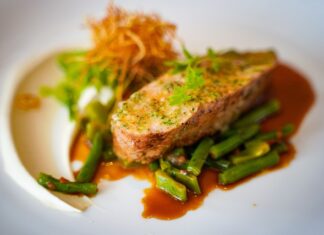 Pod jakim kątem zrobić oparcie do ławki?