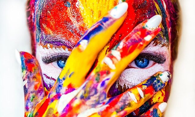 Jak spakować kosmetyki do samolotu?